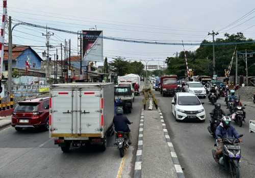 Hindari Makan Korban Lagi! KAI Daop 4 Semarang Desak Peningkatan Kesadaran Pengendara Terhadap Perlintasan Sebidang