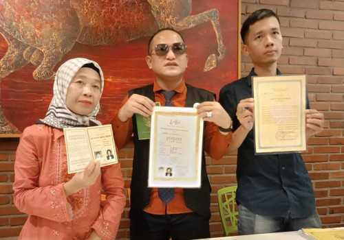 Dibohongi dan Ditinggal Saat Hamil, Istri Sah Pengusaha Kota Semarang Buka Aib 30 Tahun