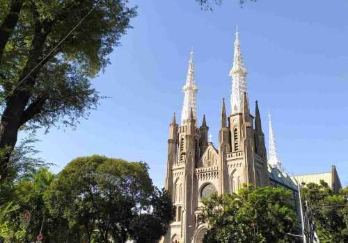 Empat Hari Pengamanan Intens, Gereja Katedral Puji Kesiapsiagaan Aparat