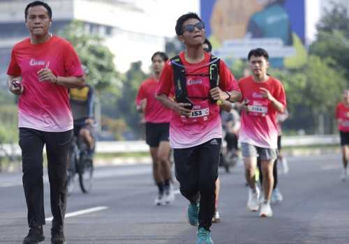 Gaet Minat Warga Purwokerto, Smartfren Fun Run 2025 Suguhkan Lari Sehat Penuh Hadiah