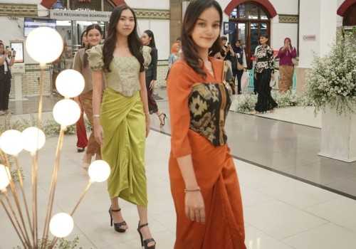 Berdaya dan Elegan, KAI Daop 4 Semarang Tampilkan Pesona Perempuan Masa Kini di Stasiun Tawang
