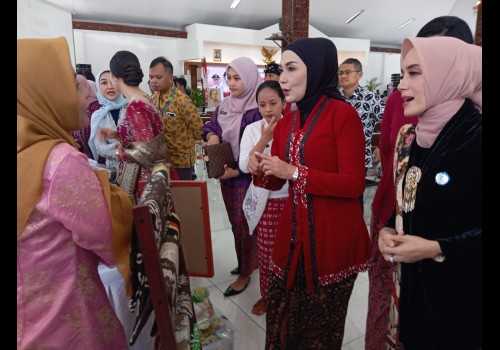 Di Momen Hari Kartini, Pemkab Kendal Gandeng Organisasi Perempuan untuk Sukseskan Adminduk