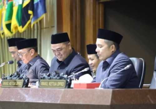 Penataan Organisasi Daerah Jadi Sorotan Utama di Rapat Paripurna DPRD Jateng