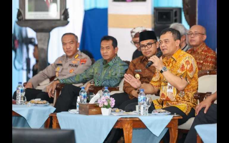 Gubernur Jateng Gandeng Warga dan Kepala Daerah, Wujudkan Pembangunan Merata dan Ramah Semua Kalangan
