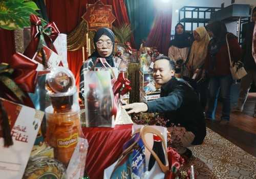 SIG Dorong UMKM Rembang Tembus Pasar Lebaran lewat Hampers Kreatif