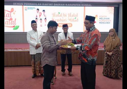 Milad PKS Kendal, Momentum Memperingati Jasa Tokoh-Tokoh Pendiri dan Membangun Masa Depan Politik