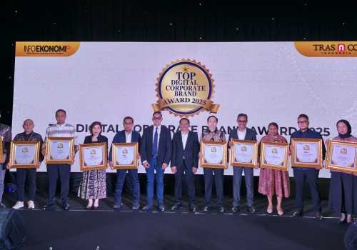 Bank Jateng Syariah Raih Penghargaan di 7th TOP Digital Corporate Brand Award 2025
