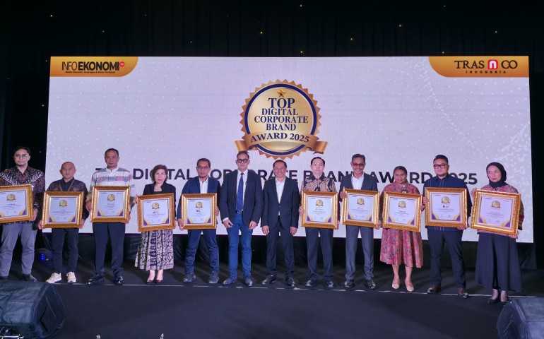 Bank Jateng Syariah Raih Penghargaan di 7th TOP Digital Corporate Brand Award 2025