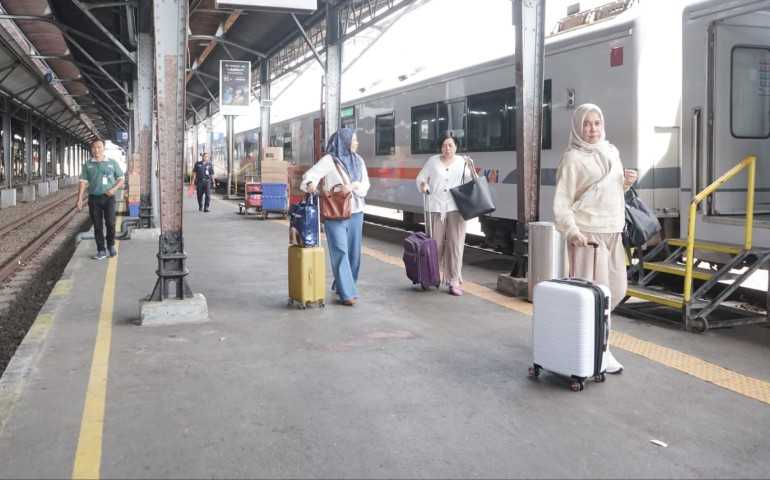Keselamatan Prioritas! KAI Daop 4 Semarang Ajak Penumpang Patuhi Peraturan Stasiun