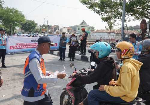 KAI Daop 4 Semarang dan SPKA Gelar Sosialisasi Keselamatan Perlintasan Kereta