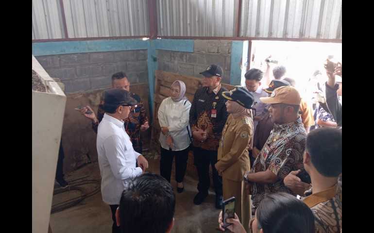 Potensi Desa Margorejo Kendal, Wamendagri Dorong Kolaborasi Bumdes dan Kopdes Merah Putih