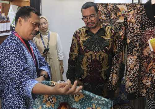 6 UMKM Binaan Semen Indonesia Rembang Ikuti Future SMEs Village di KTT G20