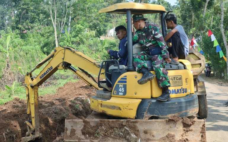 TMMD Semarang Maksimalkan Alat Berat, Talud di Pakintelan Kokoh Lebih Cepat