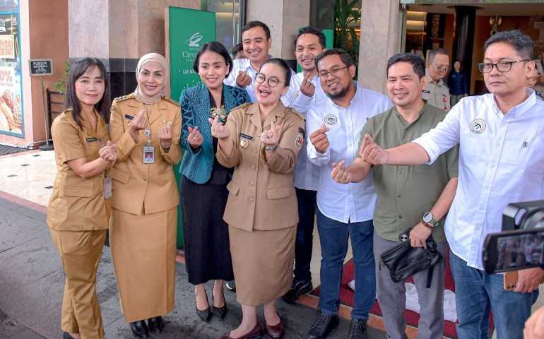 General Manager Hotel Ciputra Semarang Sambut Kehadiran Gubernur Jawa Tengah dan Walikota Semarang dalam Acara Pembukaan Jateng Omah Expo 2025