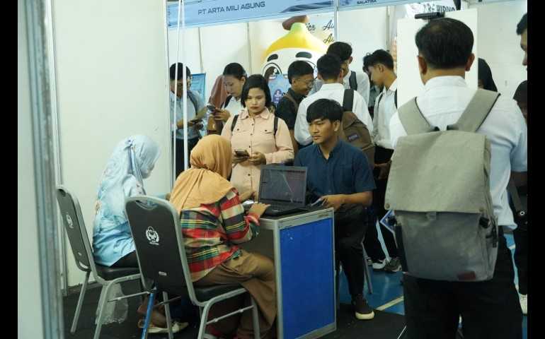 62 Perusahaan Ternama Buka Ribuan Lowongan di Salatiga Job Fair 2025