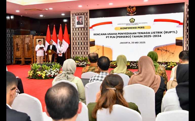 Tingkatkan Bauran EBT hingga 2034, PLN Siap Jalankan RUPTL Terhijau Sepanjang Sejarah