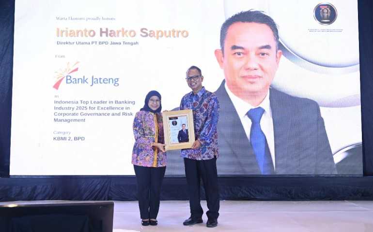 Bank Jateng Raih Penghargaan Ganda di Ajang Indonesia Top Leader dan Public Relations Award 2025