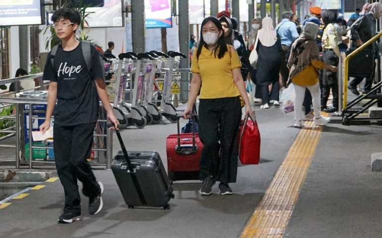 Daop 4 Semarang Layani Ribuan Pemudik di Puncak Arus Balik Libur Iduladha
