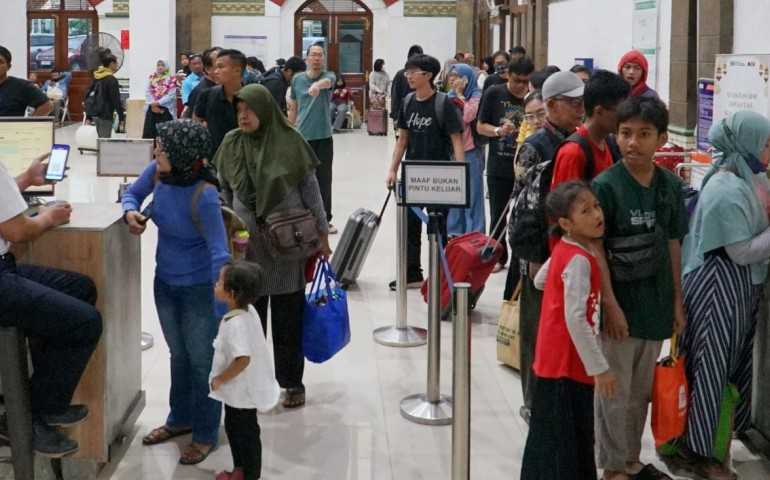 KAI Daop 4 Semarang Layani 247 Ribu Lebih Penumpang Selama Libur Panjang Iduladha 2025