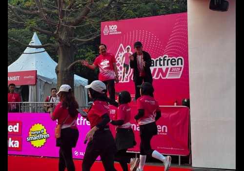 Smartfren Run 2025 Tunjukkan Gairah Baru Dunia Lari, 5.000 Pelari Ramaikan Acara