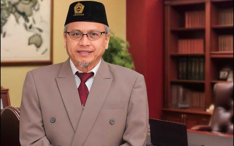 Dekan Fakultas Hukum Unissula Jawade Hafidz Raih Pengakuan Guru Besar