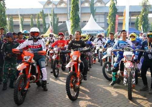 Bupati Kendal Dyah Kartika Permanasari : Hadirnya Hard Enduro, Momentum Kenalkan Kenalkan Kabupaten Kendal ke Mata Dunia