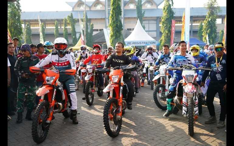 Bupati Kendal Dyah Kartika Permanasari : Hadirnya Hard Enduro, Momentum Kenalkan Kenalkan Kabupaten Kendal ke Mata Dunia