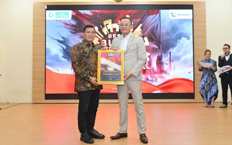 Bank Jateng Terima Penghargaan Bergengsi BUMD Brand Equity Awards 2025