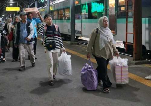 Tren Naik! Daop 4 Catat Pertumbuhan Penumpang KA Jarak Jauh di Paruh Pertama 2025