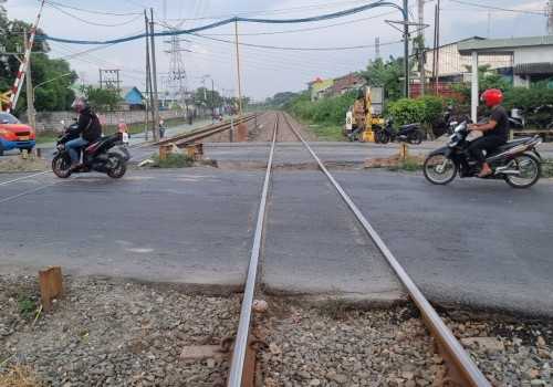 KAI Daop 4 Tindak Lanjut Evaluasi Jalur, Perlintasan Kaligawe Diperkuat Infrastruktur
