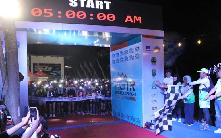 Bank Jateng Dorong Sport Tourism Berkelas Dunia Lewat Kebumen Geopark Trail Run 2025