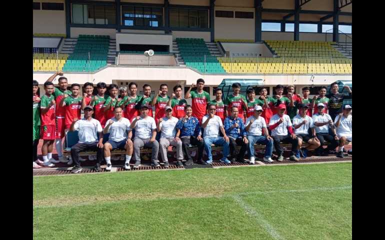 Rusmono Hidupkan Kembali Persik Kendal, Siap Panaskan Rumput Stadion Kebondalem