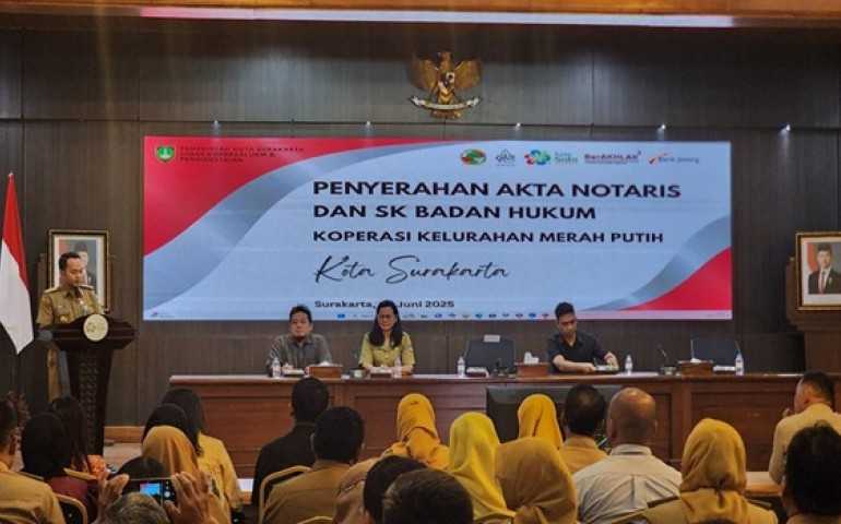 Bank Jateng Dukung Penguatan Ekonomi Kerakyatan dengan Pembentukan 54 Koperasi Kelurahan Merah Putih di Surakarta