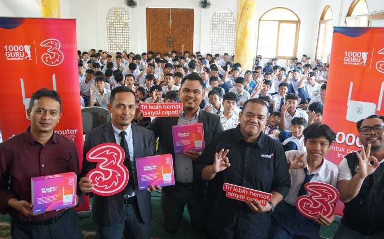 Tri Bersama 1.000 Guru Foundation Hadirkan Harapan Baru bagi Sekolah-Sekolah Terpencil