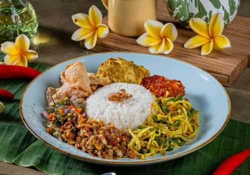 Hotel Grandhika Semarang Tawarkan Pengalaman Menginap yang Berbeda dengan Nasi Campur Bali