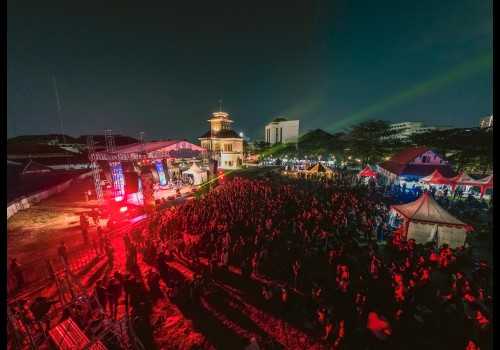 Dari Cholil ERK hingga Gubernur Jawa Tengah, Berikan Apresiasi Tinggi pada Hysteria di Opening Penta Klabs V