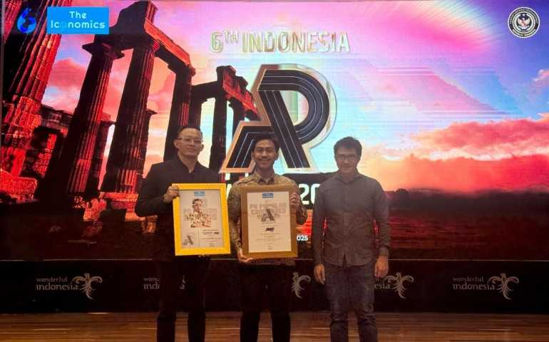 JNE Persembahkan Dua Prestasi Bergengsi di Panggung PR Summit 2025