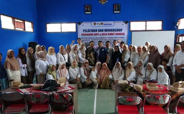 Riset UDINUS Bawa Inovasi Teknologi untuk KWT Rahayu dan Masyarakat Desa
