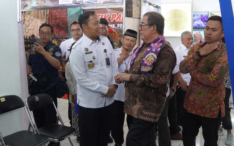 Imigrasi Wonosobo Hadirkan Inovasi Layanan Keimigrasian di Festival UKM Expo 2025