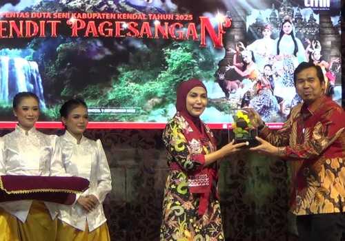 Silaturahmi Warga Kendal di Anjungan Jawa Tengah di Hibur Dengan Pagelaran dari Duta Seni Kabupaten Kendal