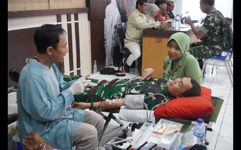 Peringati HUT TNI ke 80 Kodim 0715 Kendal Gelar Donor Darah