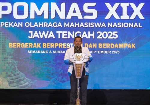 Suasana Meriah Warnai Pembukaan POMNAS XIX 2025 di Muladi Dome UNDIP