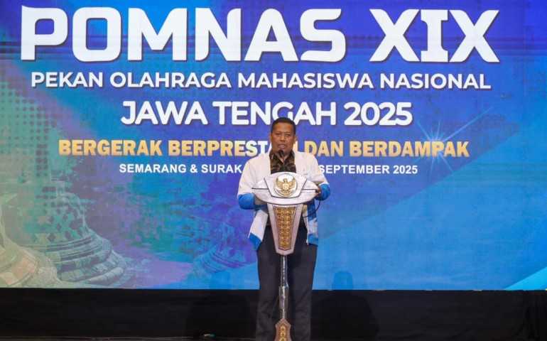 Suasana Meriah Warnai Pembukaan POMNAS XIX 2025 di Muladi Dome UNDIP