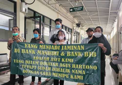 Datangi Pengadilan Semarang, Warga Korban Penipuan Agus Hartono Tersangka Mafia Tanah Minta Tetap Jadi Tersangka