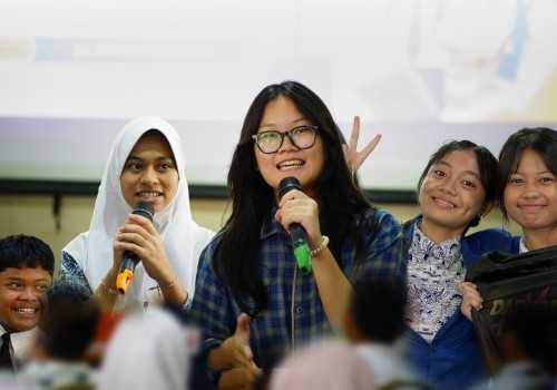 Pemkot Semarang Sosialisasikan Etika Gunakan Call Center 112