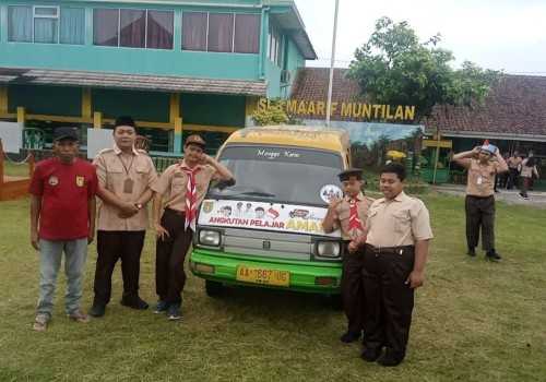 Bank Jateng Cabang Mungkid, Wujudkan Senyum Pelajar dengan Seragam dan Transportasi Gratis