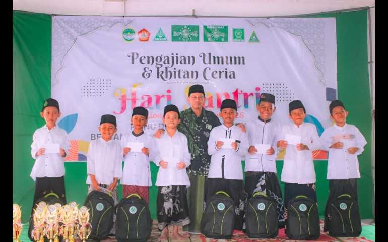 LKS Cinta Dhuafa Kendal Gelar Khitan Ceria