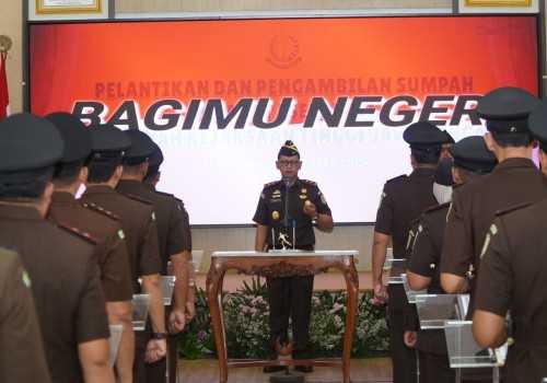 23 Kajari, Asisten, dan Koordinator Dilantik, Kajati Jateng Siswanto Ingatkan Pentingnya Sinergi dan Integritas