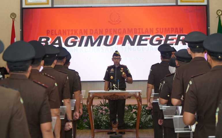 23 Kajari, Asisten, dan Koordinator Dilantik, Kajati Jateng Siswanto Ingatkan Pentingnya Sinergi dan Integritas