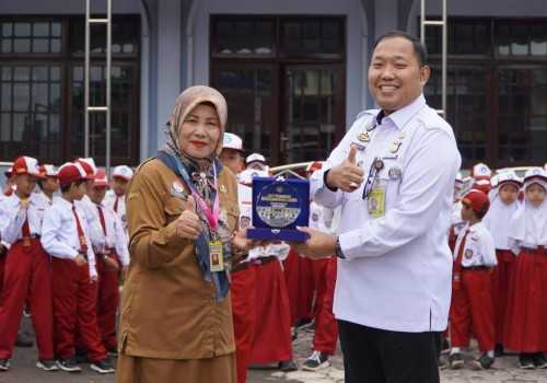 Dukung Sekolah Ramah Anak, Imigrasi Wonosobo Edukasi Pelajar soal Identitas Warga Negara